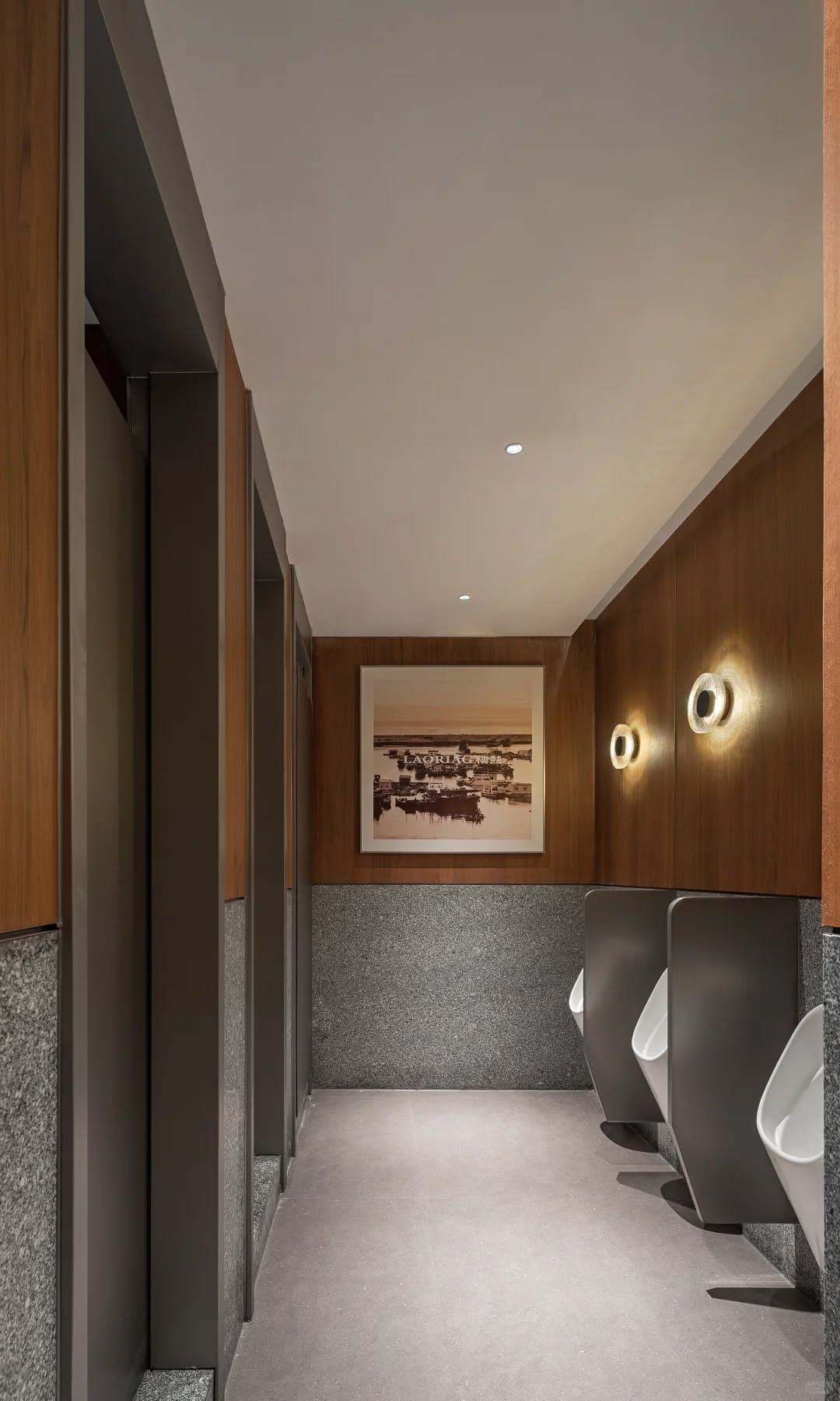 HPL Urinal Partitions